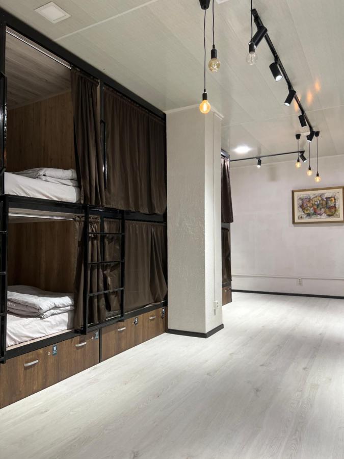 Capsule Hostel Karakol Luaran gambar